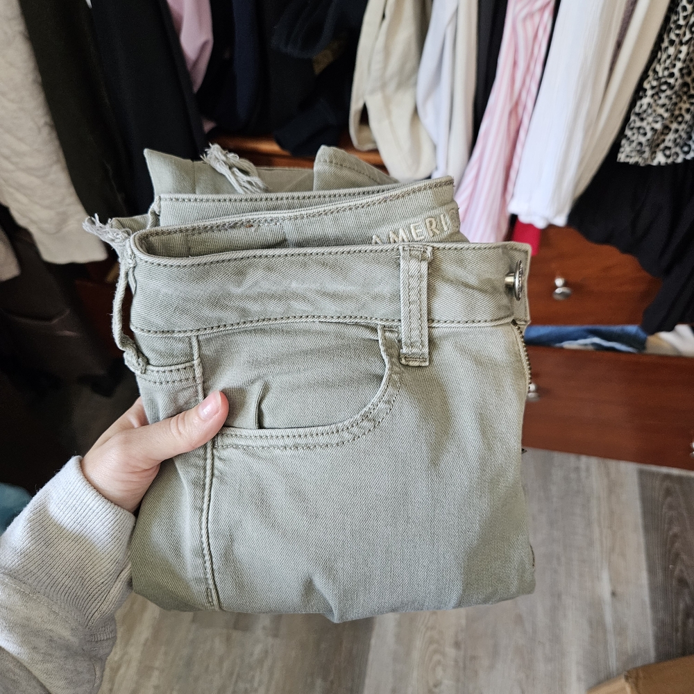 American Eagle Outfitters Green Skinny Jeans